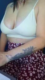 Barbaracamil webcam model stream image