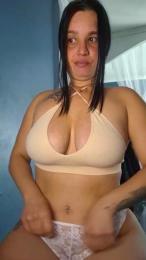 Barbaracamil webcam model stream image