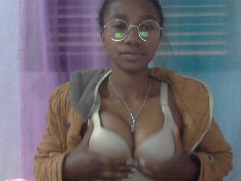 Brendah1 webcam bongacams model stream image