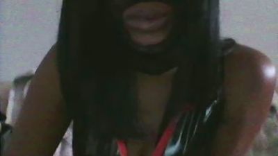 Ineschocolate webcam model stream image