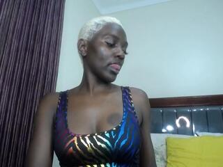 Zari Quinn webcam flirt4free model stream image
