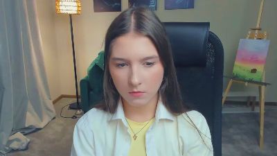 LueHews webcam model stream image