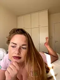 ElenaRebelle webcam model stream image