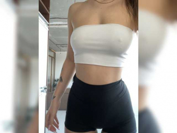 Lolichka20 webcam model stream image