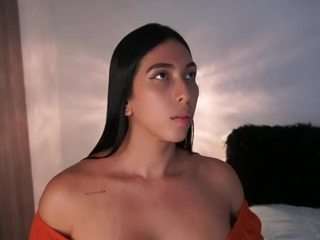 sarahbrooks webcam camsoda model stream image