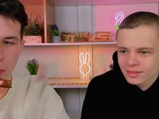 veldi-to webcam camsoda model stream image