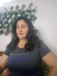 cream_lov webcam stripchat model stream image