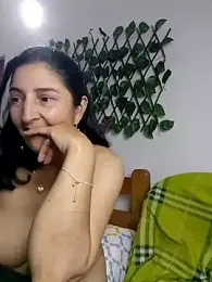 cream_lov webcam model stream image