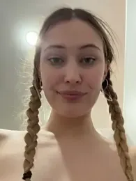 blonde_exe webcam model stream image