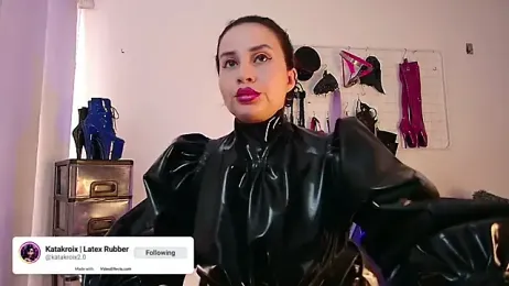 mylatexpleasure webcam model stream image