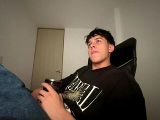 Tony Hoffa webcam model stream image