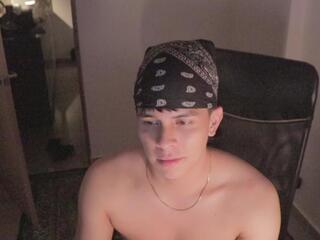 Tony Hoffa webcam model stream image