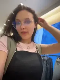 Apple__Brandy webcam model stream image