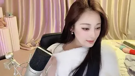 Daisy-77 webcam stripchat model stream image