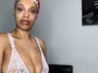 carmelbunny webcam model stream image
