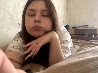 Primrose Gorbett webcam model stream image