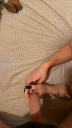 dollyredyxx webcam model stream image