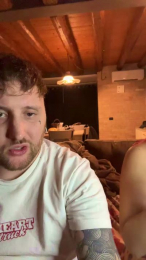 dollyredyxx webcam model stream image