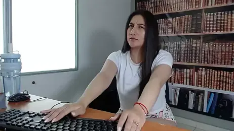 LunaBaby- webcam model stream image