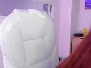 blue-hazel webcam model stream image