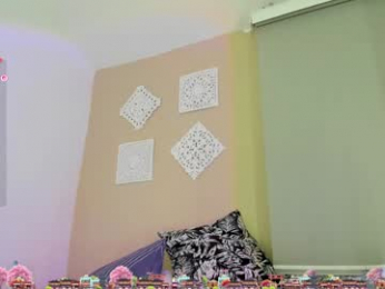 ohanna_ webcam model stream image