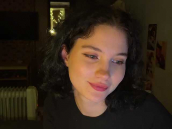 curlymary webcam model stream image