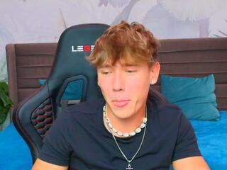 Matthew Bieber webcam flirt4free model stream image