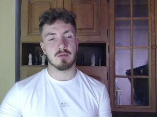 John Raymond webcam model stream image