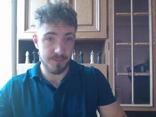 John Raymond webcam model stream image