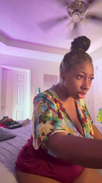 Madam_Glam webcam model stream image