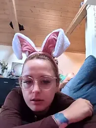 marijacucu webcam stripchat model stream image
