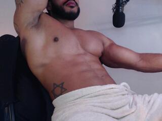 Artemis Katzman webcam model stream image