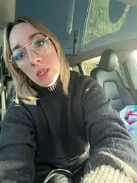 Giuliana_baby webcam stripchat model stream image