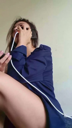 Carohot69 webcam model stream image