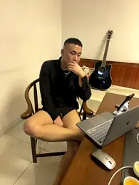 ShaoZian_1 webcam model stream image