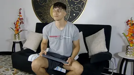 AlessioVitale webcam model stream image