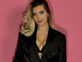 ValerieGracy webcam model stream image