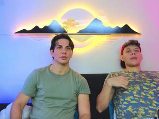 Al Fox &amp; Miko Fortuni webcam model stream image