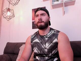 Sebastiann Villa webcam model stream image