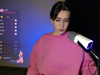 LinaMinn webcam model stream image