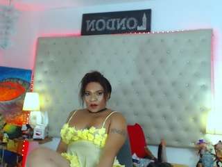 xxslutbrungtsx webcam model stream image