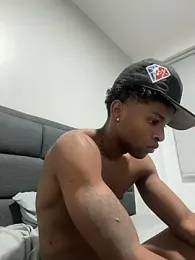 Jhan_Ngg webcam stripchat model stream image