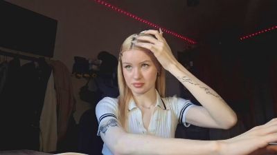 KarmenBarella webcam cam4 model stream image