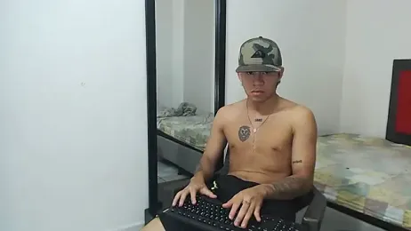 logannth webcam model stream image