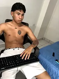 logannth webcam model stream image