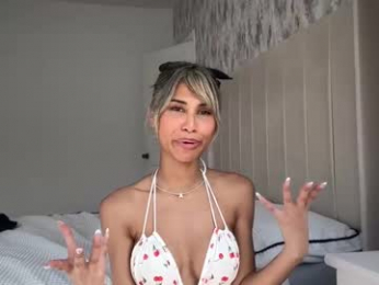aniishaa webcam model stream image