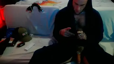 Luv2SuckBWC92 webcam model stream image