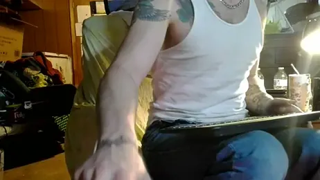 Luv2SuckBWC92 webcam stripchat model stream image