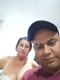 wessAndSandri webcam stripchat model stream image