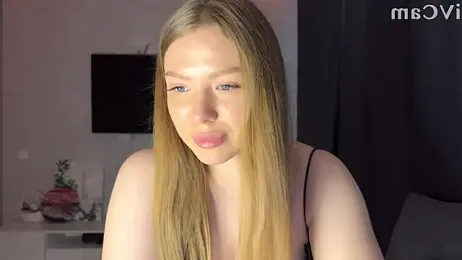 ZlataLune webcam model stream image